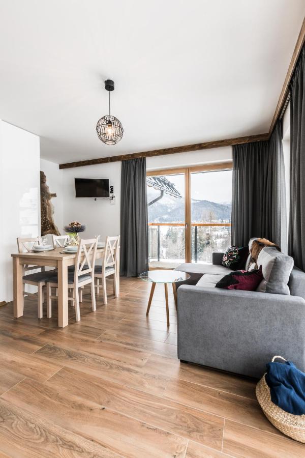 Aparthost Apartamenty Butorowy & Spa 코스실리스코 외부 사진