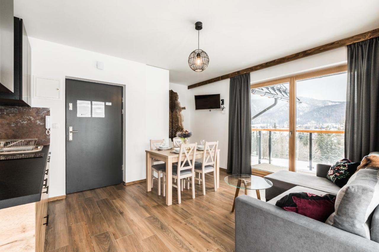 Aparthost Apartamenty Butorowy & Spa 코스실리스코 외부 사진