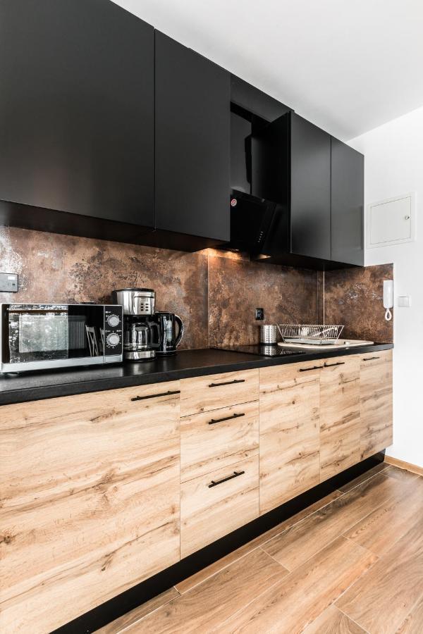 Aparthost Apartamenty Butorowy & Spa 코스실리스코 외부 사진