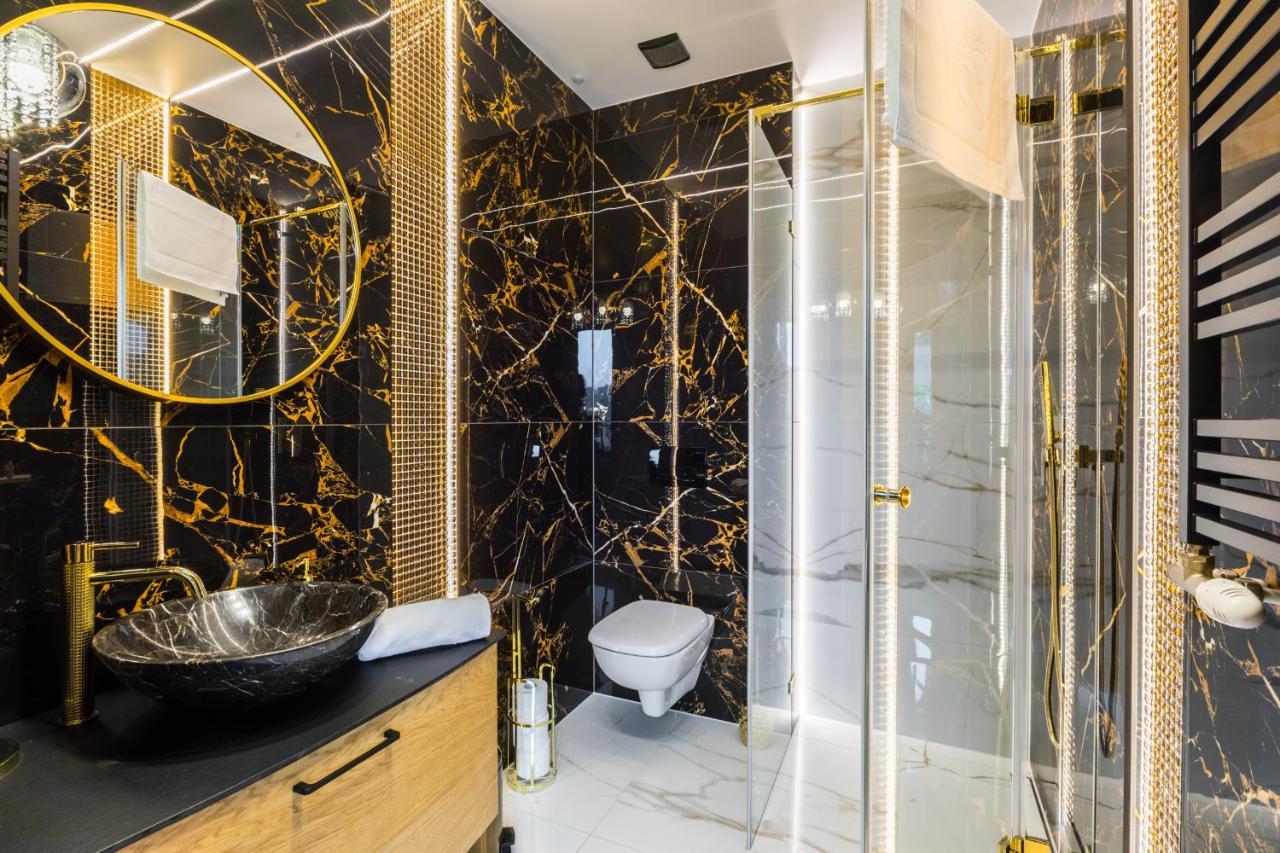 Aparthost Apartamenty Butorowy & Spa 코스실리스코 외부 사진